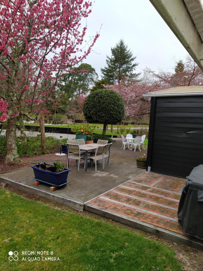 The Homestead Lago Lago Taupo Exterior foto